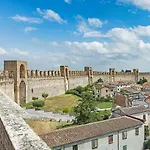 Spazi Generosi In Quartiere Tranquillo - Lila アパート