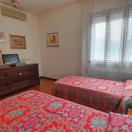 Apartment Lila - Spazi Generosi In Quartiere Residenziale Padova