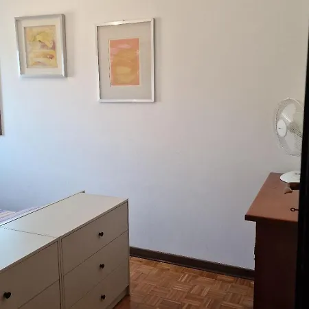 Lila - Spazi Generosi In Quartiere Residenziale *