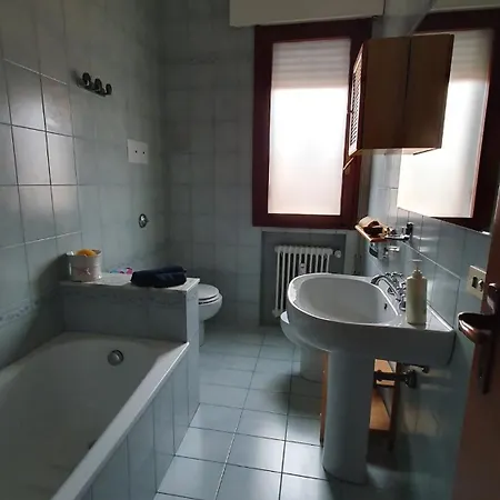 Lila - Spazi Generosi In Quartiere Residenziale Padova