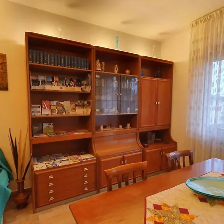 Appartement Spazi Generosi In Quartiere Tranquillo - Lila