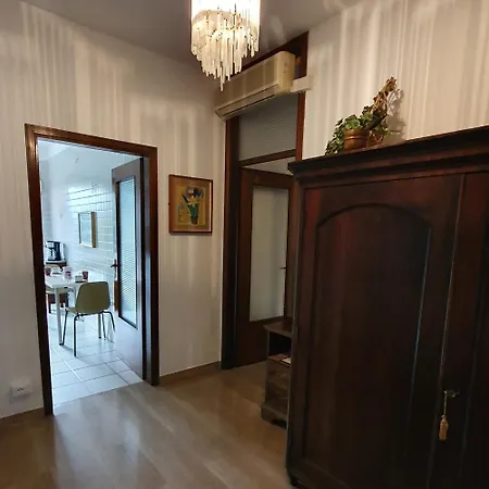 Spazi Generosi In Quartiere Tranquillo - Lila Apartman Padova
